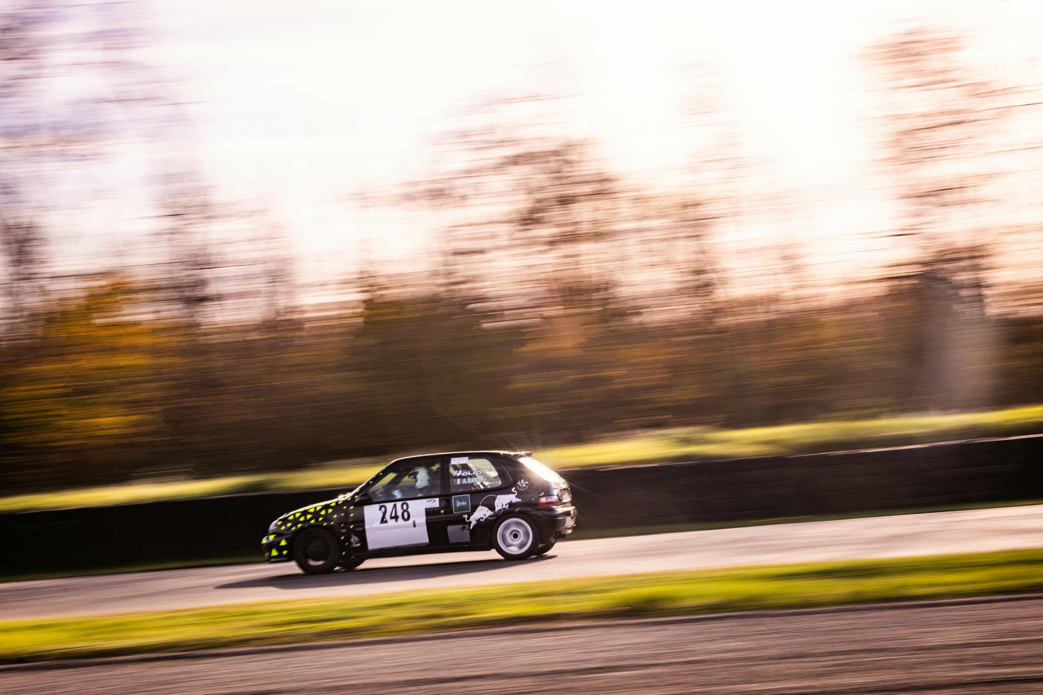 Citroën Saxo en action - Rayot Rallye Team